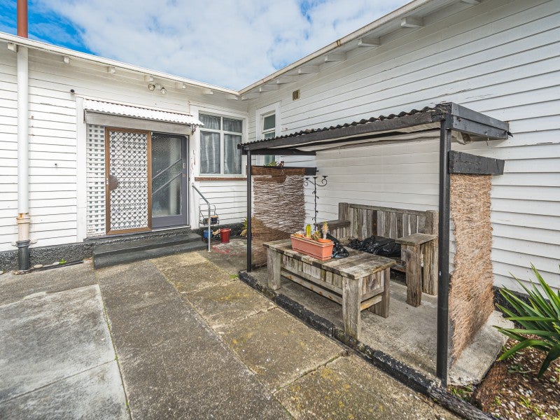 32 Abbot Street, Gonville, Whanganui - Carousel 13