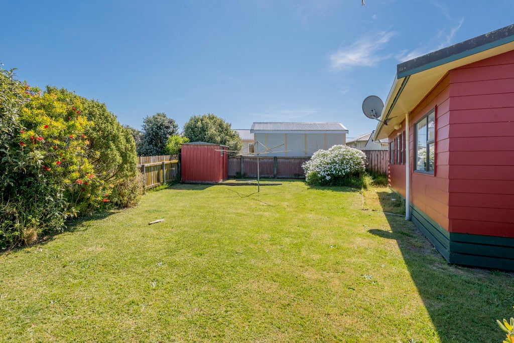 3 Manuka Street, Otaki Beach, Otaki - Carousel 16