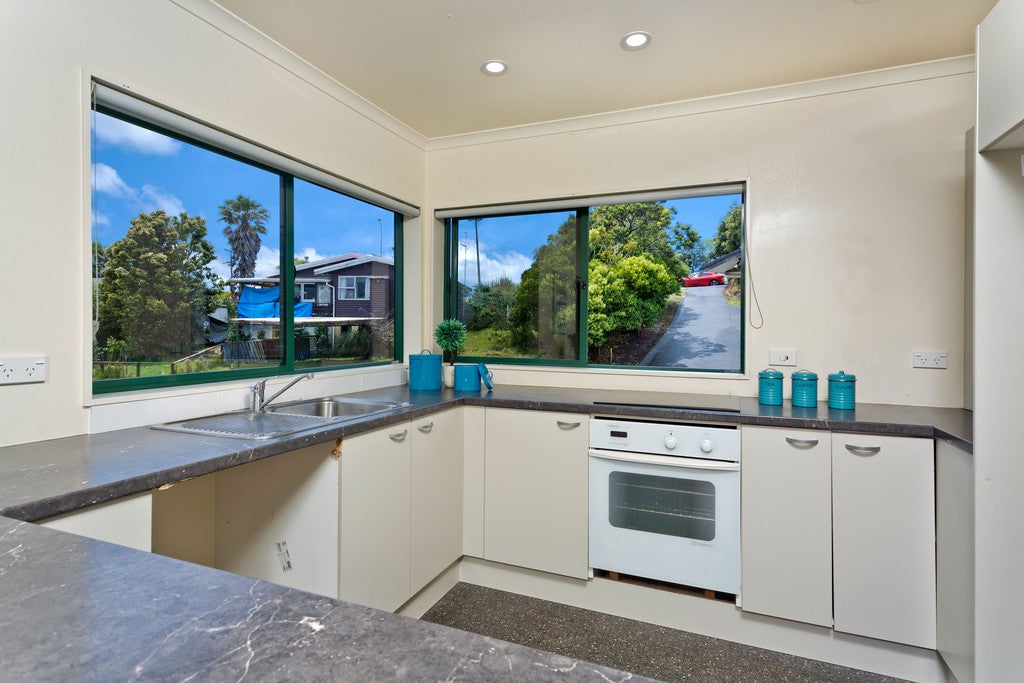 614C East Coast Road, Pinehill, Auckland - Carousel 1