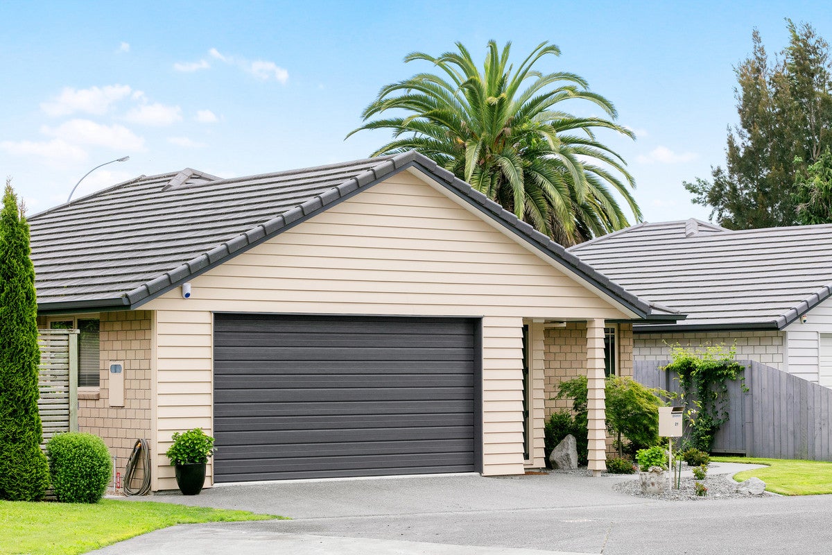 21 Saltwood Lane, Bethlehem, Tauranga - Carousel 1