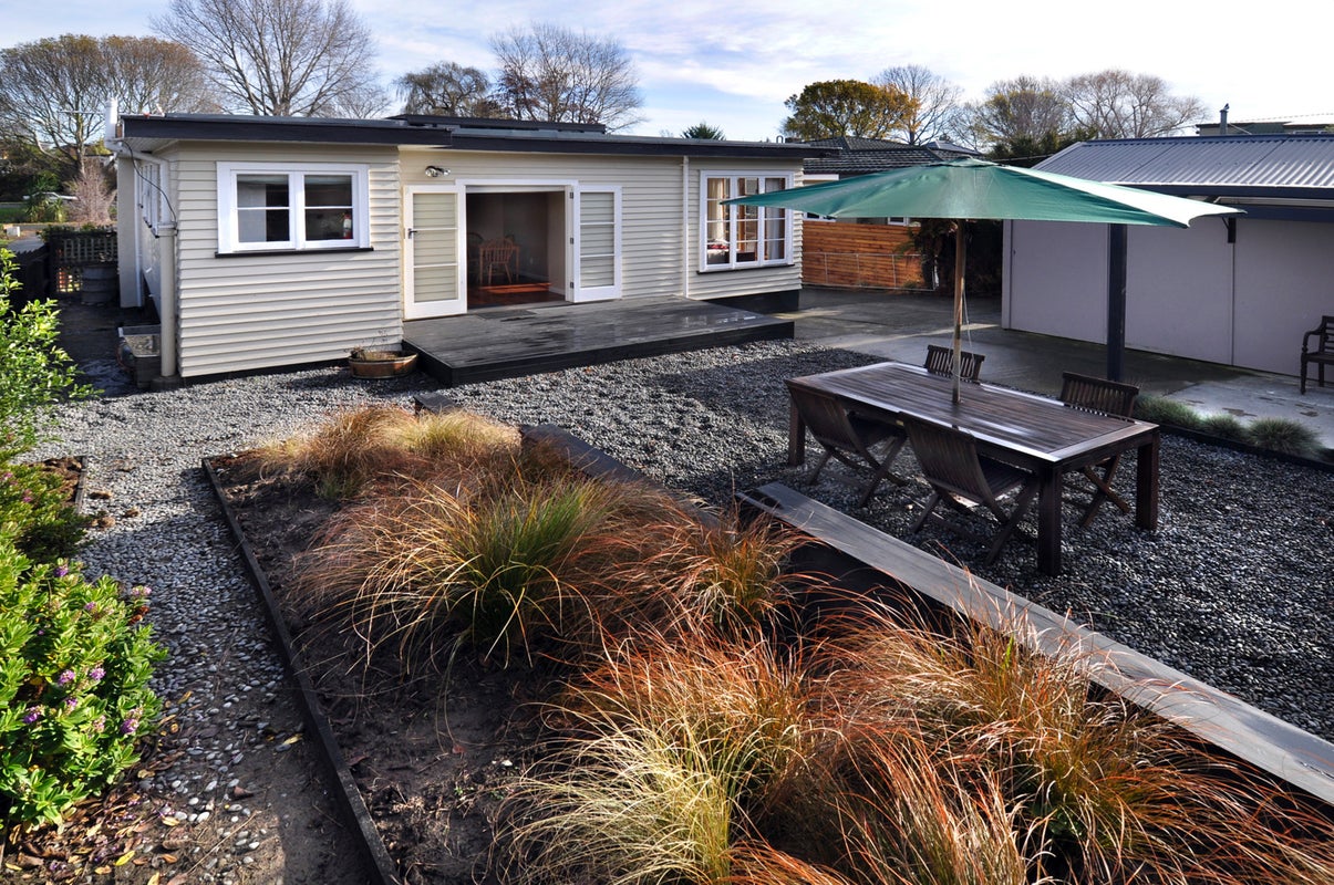 22 Riverlaw Terrace, Saint Martins, Christchurch - Carousel 23