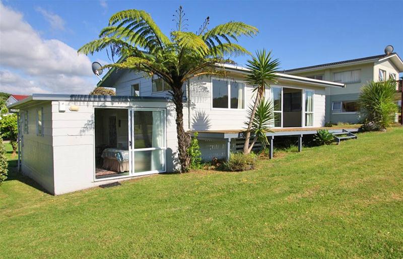 50 Kon Tiki Road, Whiritoa, Waihi - Carousel 1