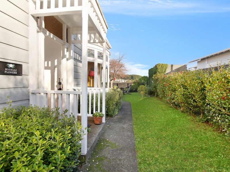 8A Arawhata Street, Ranui, Porirua - Carousel 1