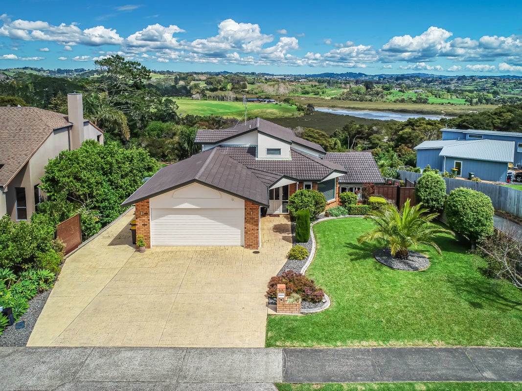 32 Blue Heron Rise, Stanmore Bay, Whangaparaoa - Carousel 1