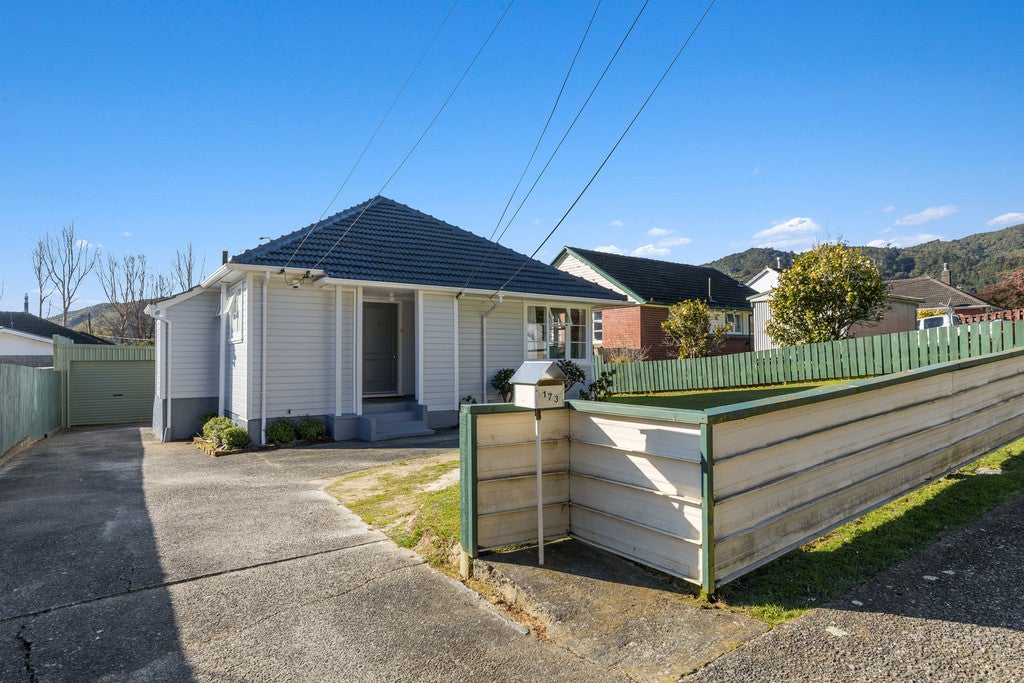 173 Waddington Drive, Naenae, Lower Hutt - Carousel 20