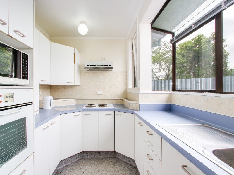 1/125 Taradale Road, Onekawa, Napier - Carousel 2