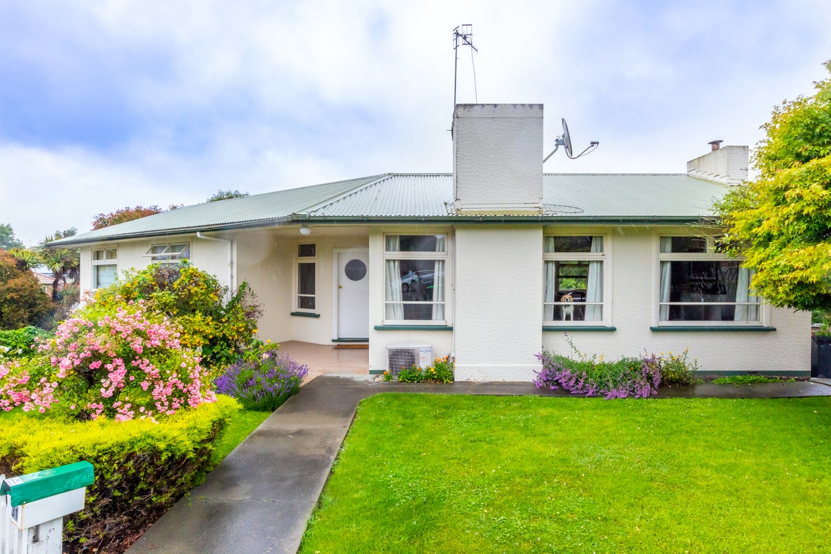31 Preston Street, West End, Timaru - Carousel 1