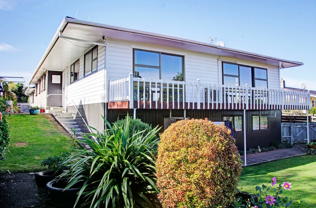 93 Titoki Street, Lansdowne, Masterton - Carousel 19