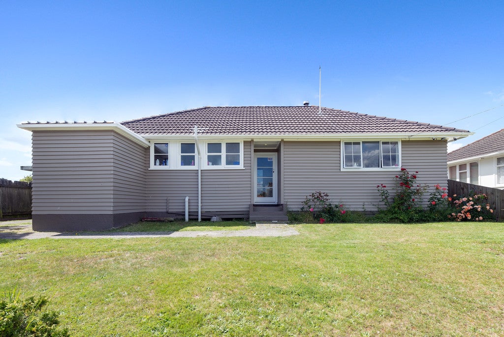 23 Manuka Crescent, Hillcrest, Rotorua - Carousel 2