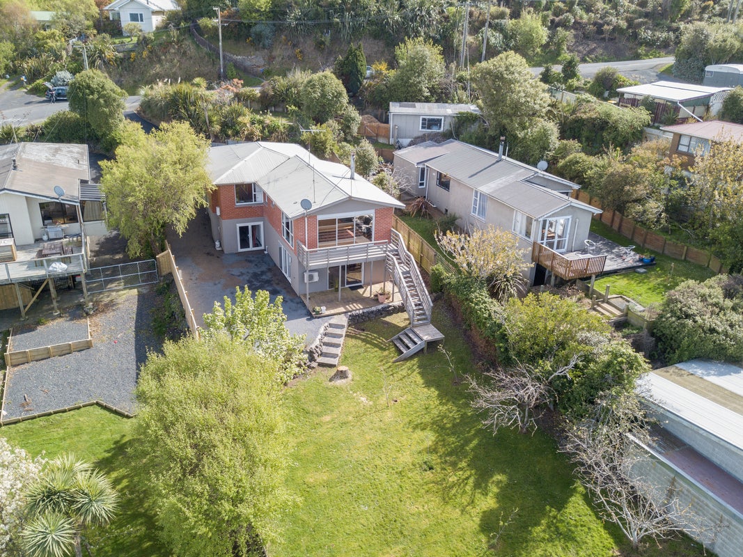 15 Seaview Road, Brighton, Dunedin - Carousel 20