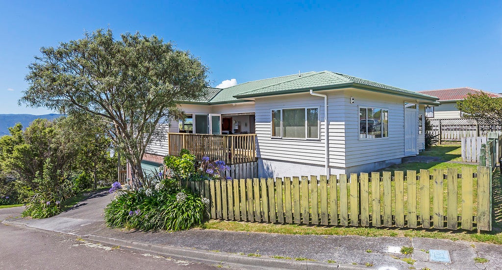30 Wisteria Grove, Maungaraki, Lower Hutt - Carousel 20