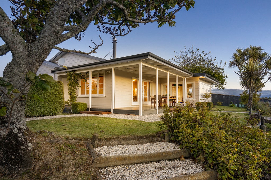 382 Pomona Road, Tasman, Upper Moutere - Carousel 1