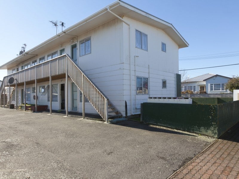 3/35 Fitzherbert St Alice, ALICETOWN, LOWER HUTT - Carousel 1