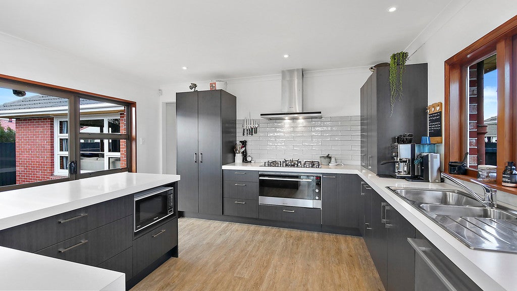 6 Liverton Crescent, Bishopdale, Christchurch - Carousel 2