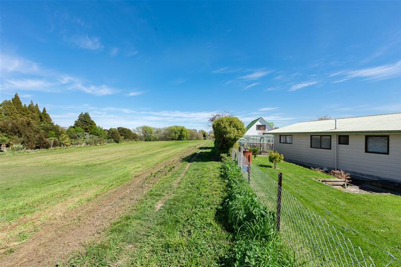 6 Marshall Place, Islington, Blenheim - Carousel 20
