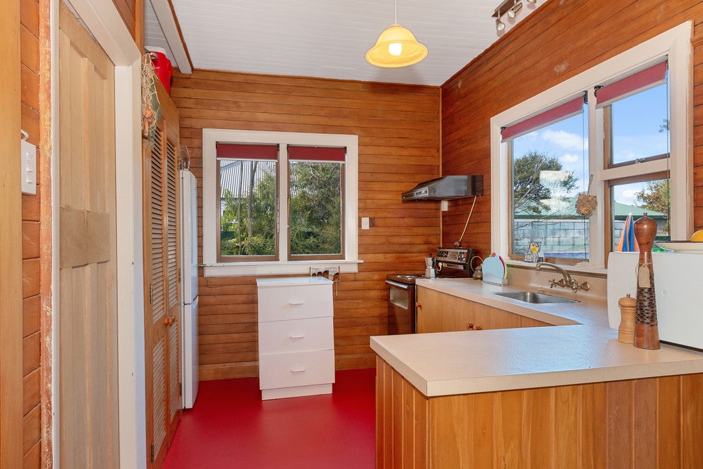 115 Leaver Terrace, North New Brighton, Christchurch - Carousel 2