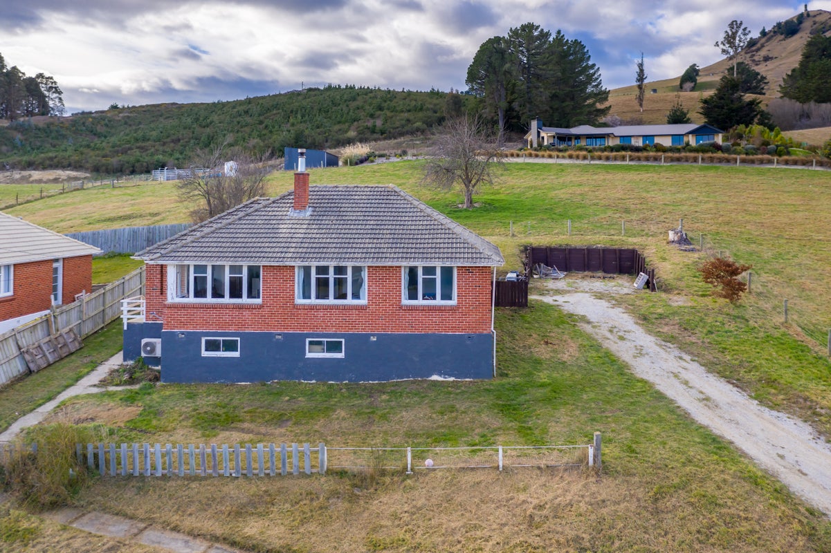 27B Craig Street, Palmerston - Carousel 1