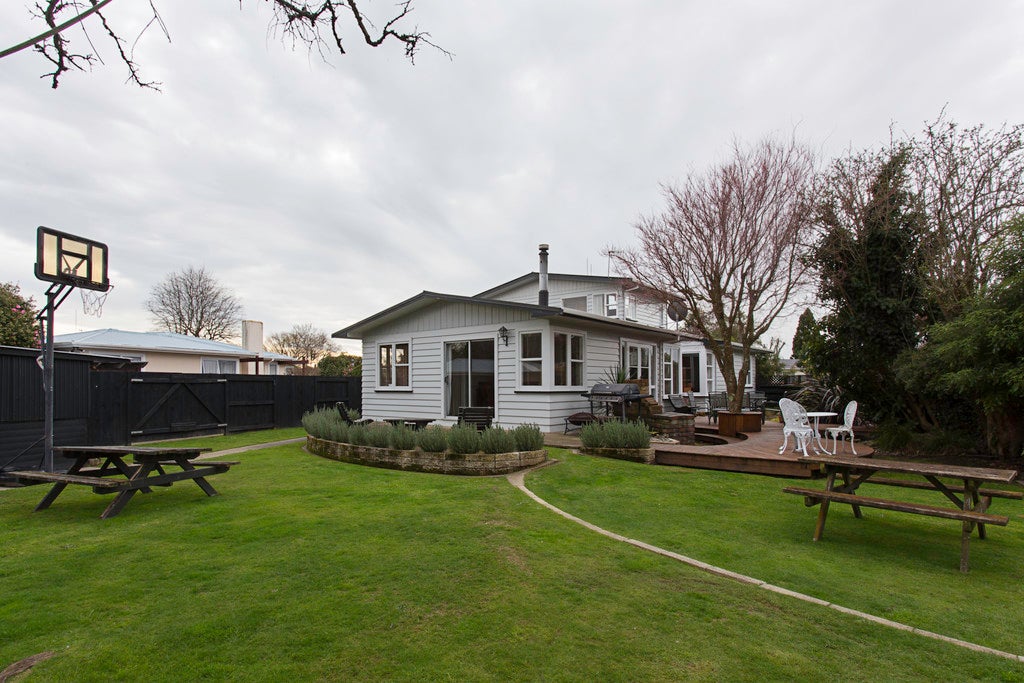 118 Buick Crescent, Awapuni, Palmerston North - Carousel 1