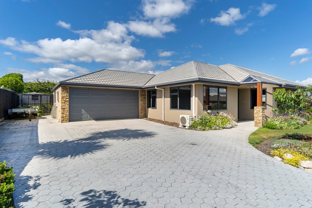 17 Bremner Crescent, Stoke, Nelson - Carousel 2