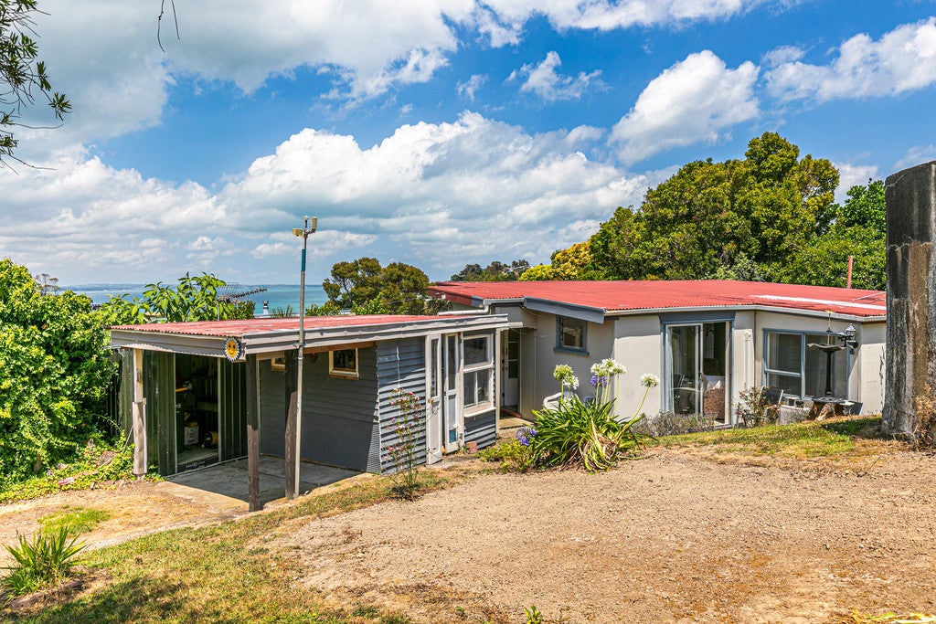 13 Park Road, Surfdale, Waiheke Island - Carousel 18
