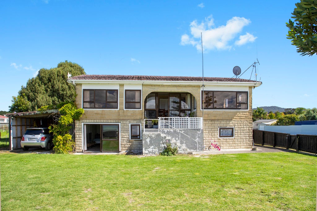 899 East Coast Road, Pokeno - Carousel 14