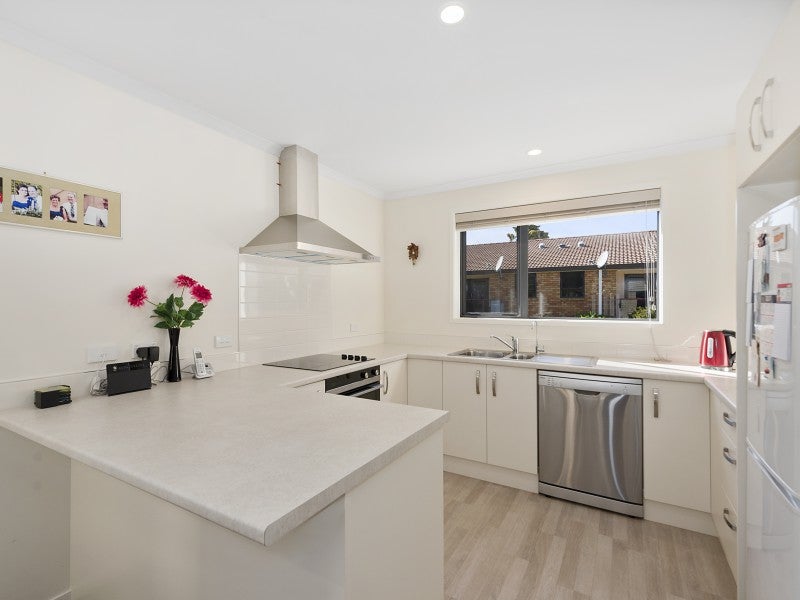4/206 Te Kowhai Road, Burbush, Hamilton - Carousel 2