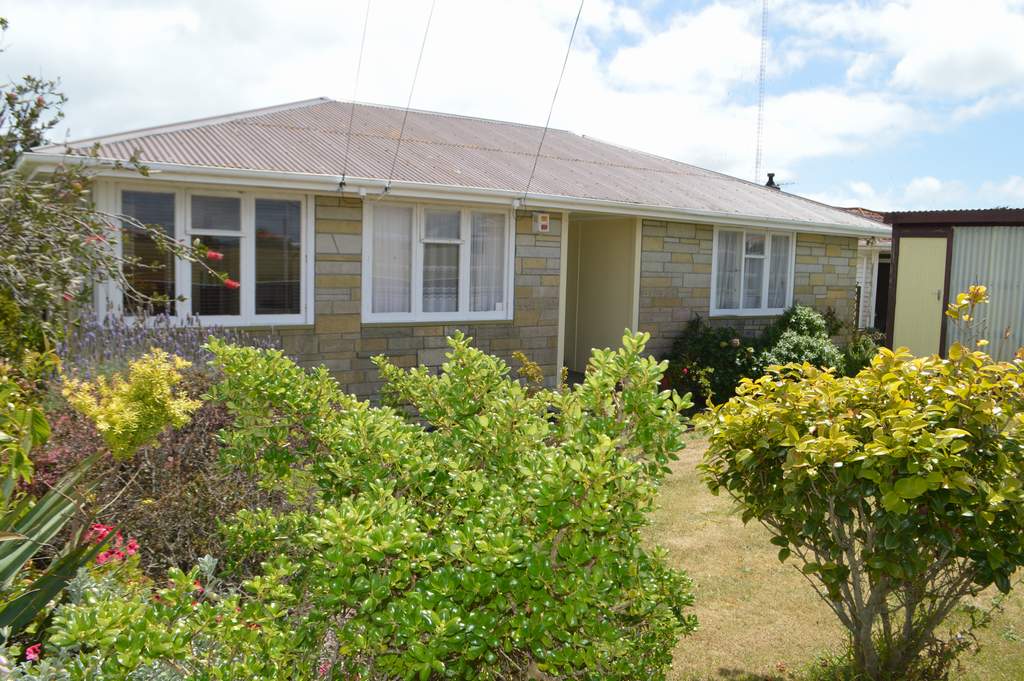 51 Herewini Street, Titahi Bay, Porirua - Carousel 1