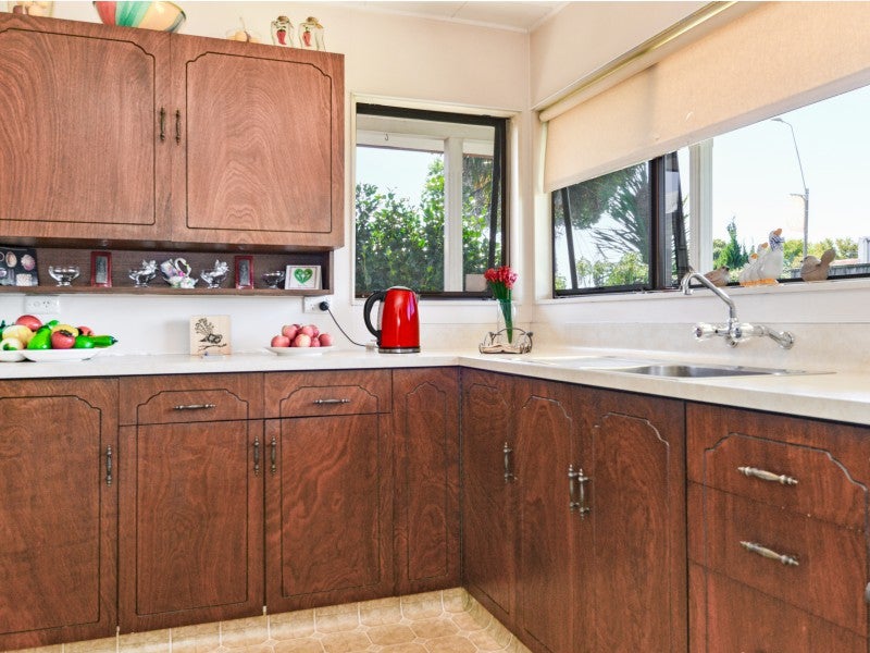 709 Heretaunga Street East, Akina, Hastings - Carousel 2