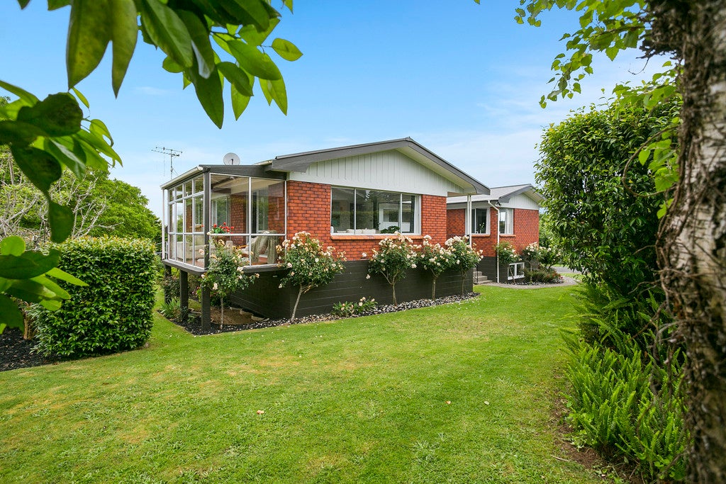32 Bowden Place, Te Awamutu, Te Awamutu - Carousel 1