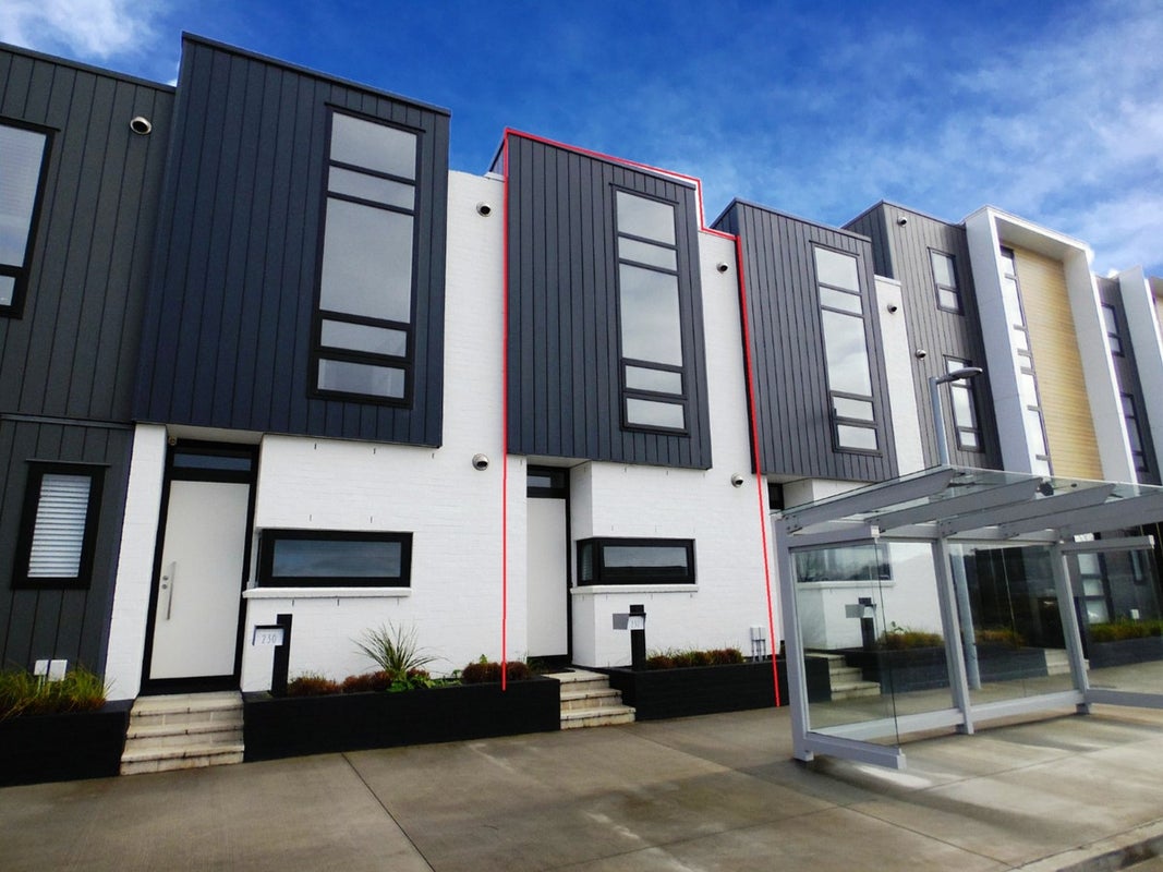 232 Hobsonville Point Road, Hobsonville, Auckland - Carousel 1