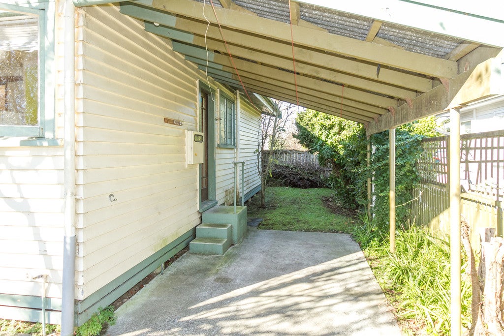 1 Richardson Road, Bader, Hamilton - Carousel 2