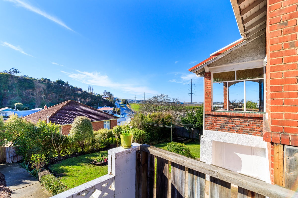 18 Leckhampton Court, Clyde Hill, Dunedin - Carousel 19