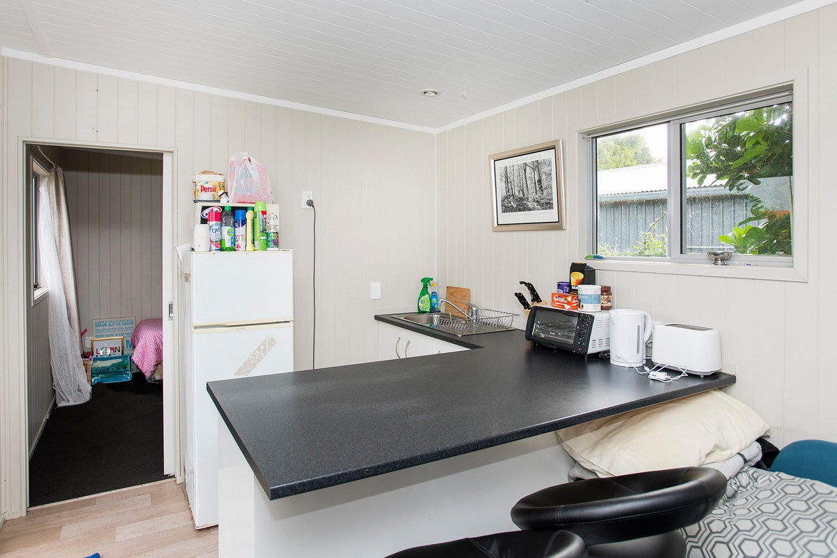 10 Konini Street, Elgin, Gisborne - Carousel 2