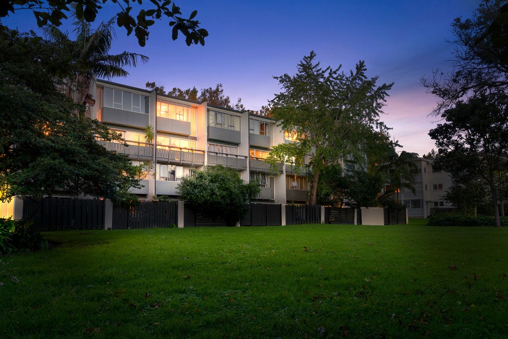 14/148 Howe Street, Freemans Bay, Auckland - Carousel 1