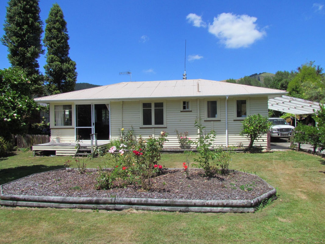 118 Western Road, Ngongotaha, Rotorua - Carousel 1