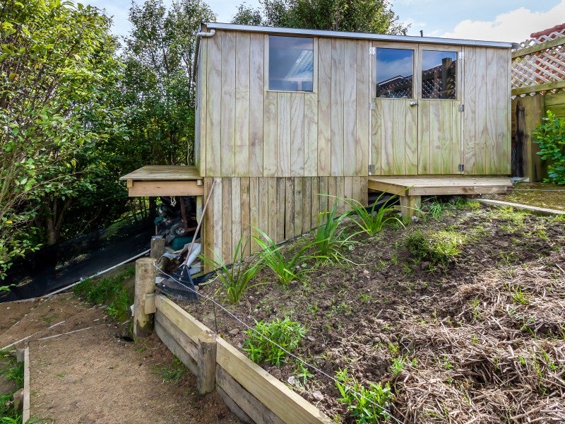 29 Silkwood Place, Fitzherbert, Palmerston North - Carousel 20