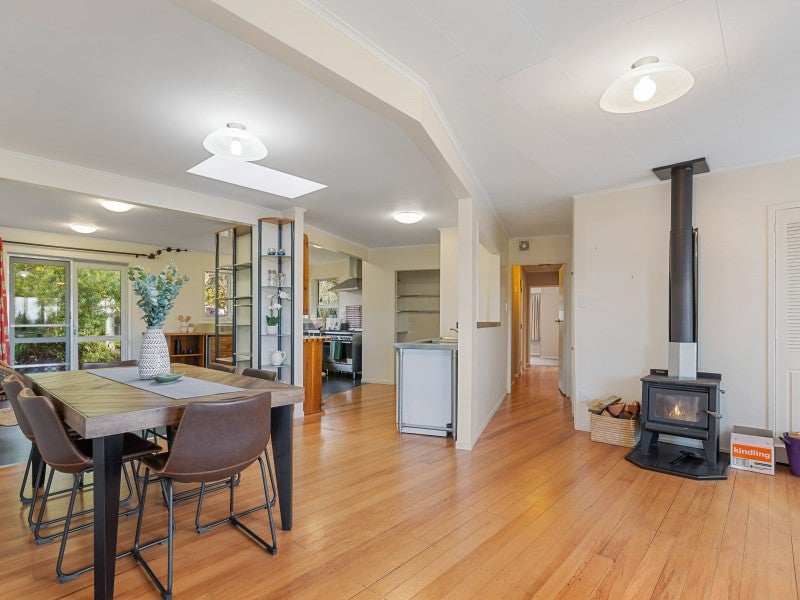 39 Simmonds Crescent, Springfield, Rotorua - Carousel 1