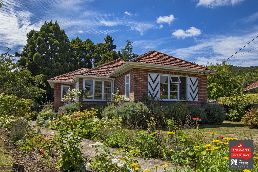 8 Marsden Place, Kensington, Whangarei - Carousel 1