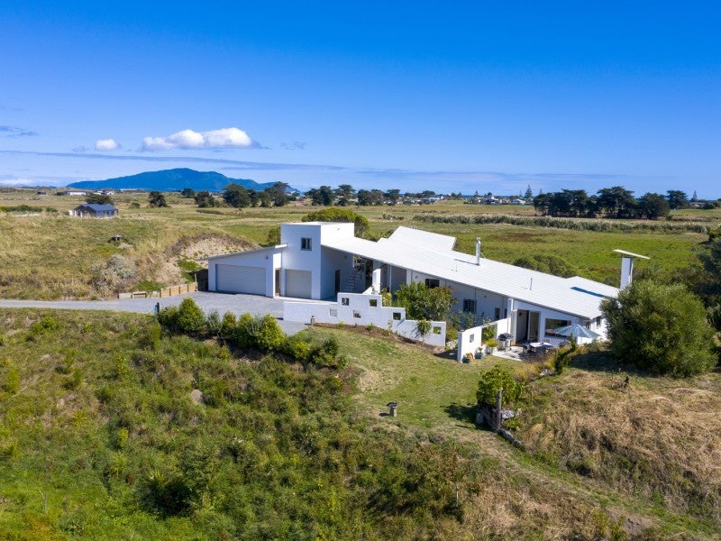 5 Pukenamu Road, Te Horo - Carousel 1