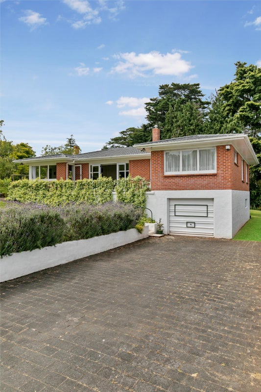 25 RED HILL Road, Red Hill, Papakura - Carousel 2