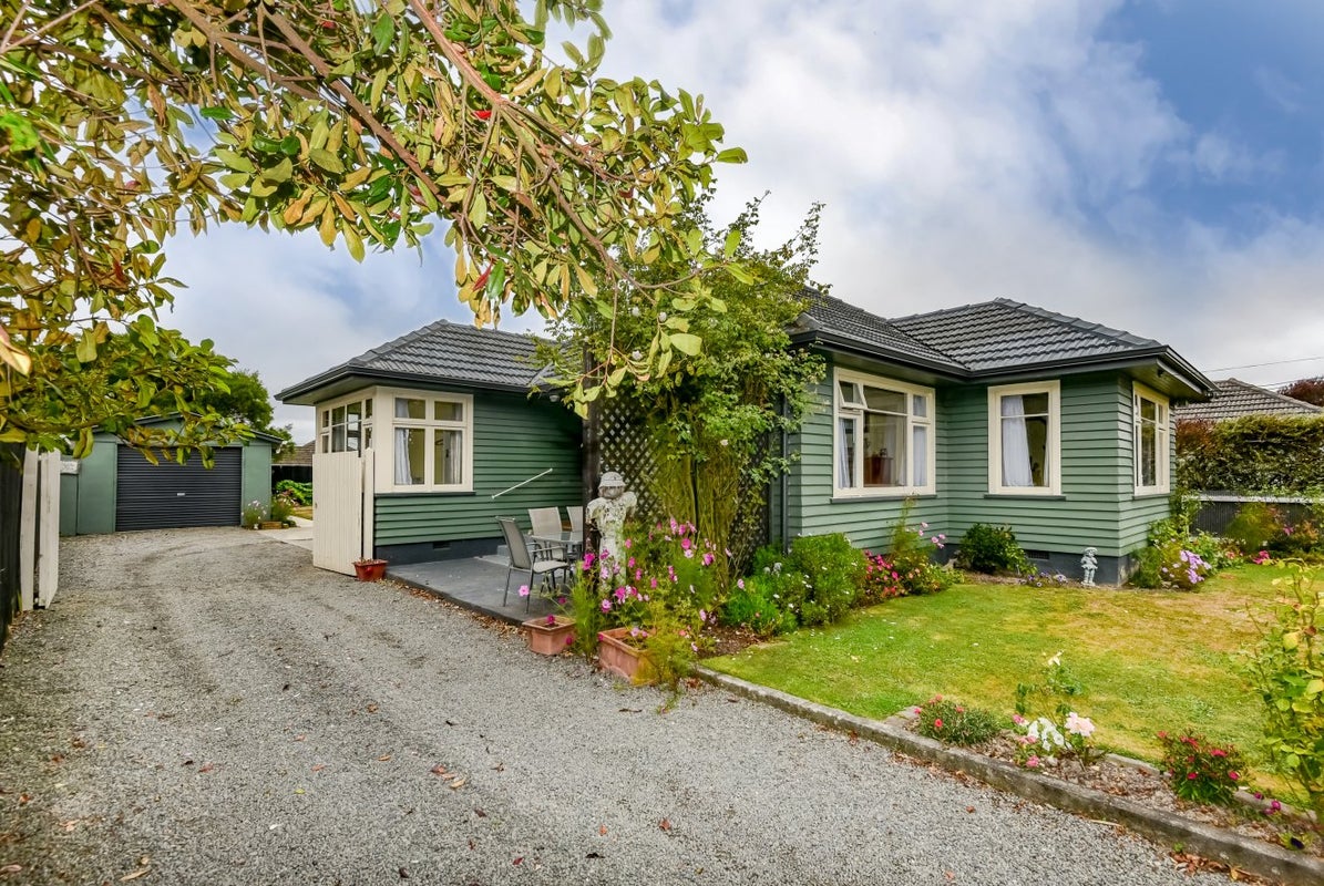 46 Hope Street, Shirley, Christchurch - Carousel 1