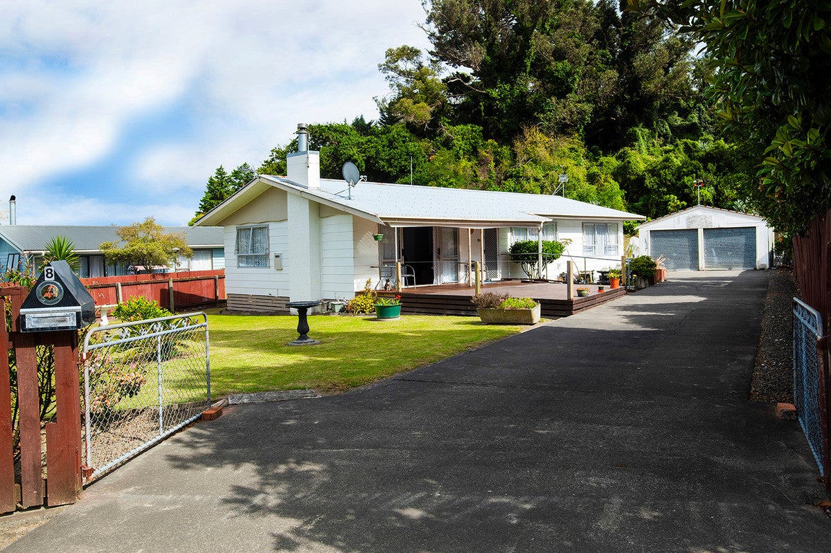 8 Peter Buck Street, Outer Kaiti, Gisborne - Carousel 25