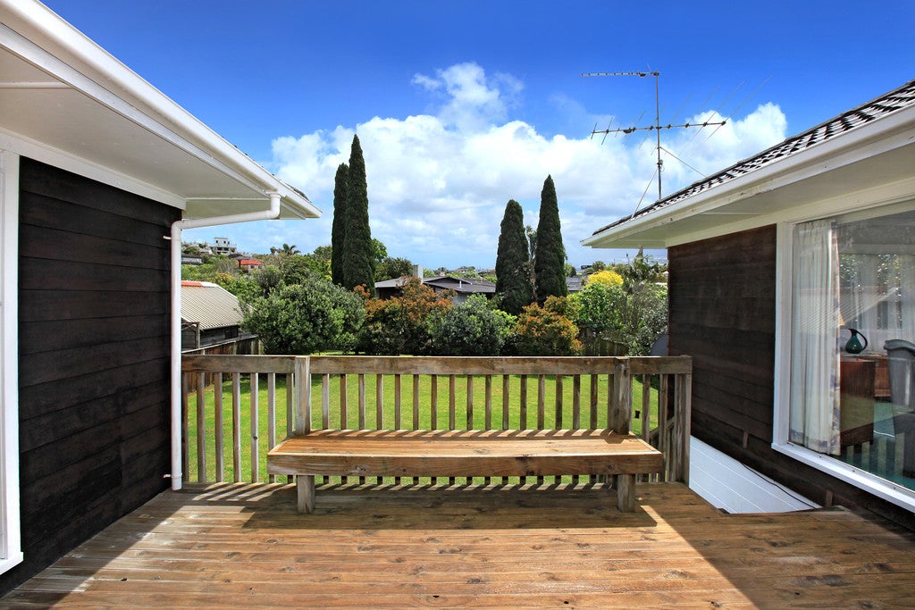 5 Granada Place, Glendowie, Auckland - Carousel 2