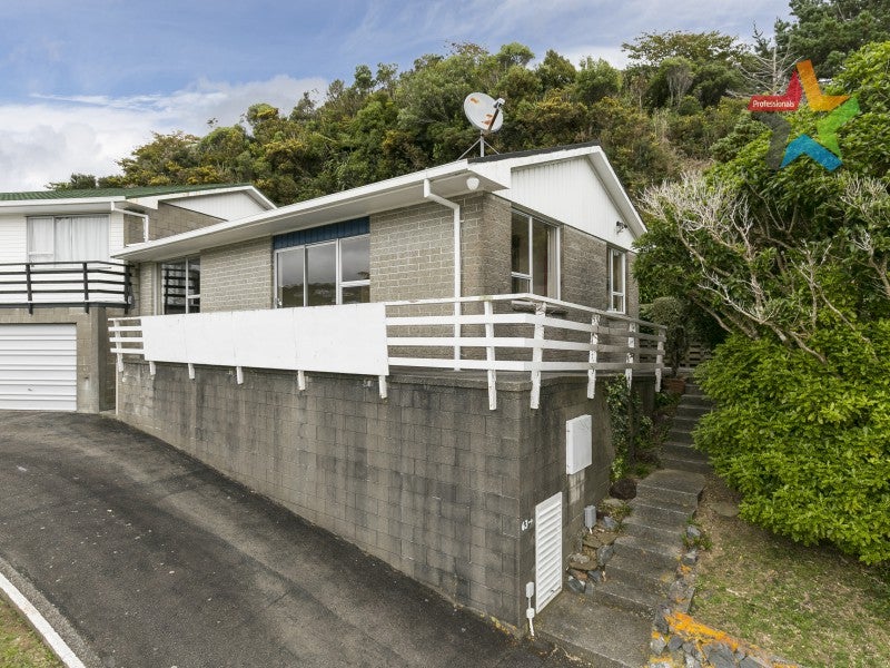 63 Allington Road, Karori, Wellington - Carousel 1