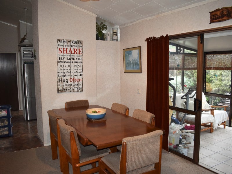 3 Gabriel Street, Raumati Beach, Paraparaumu - Carousel 2