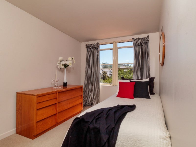 32A Chambers Street, Havelock North, Havelock North - Carousel 17