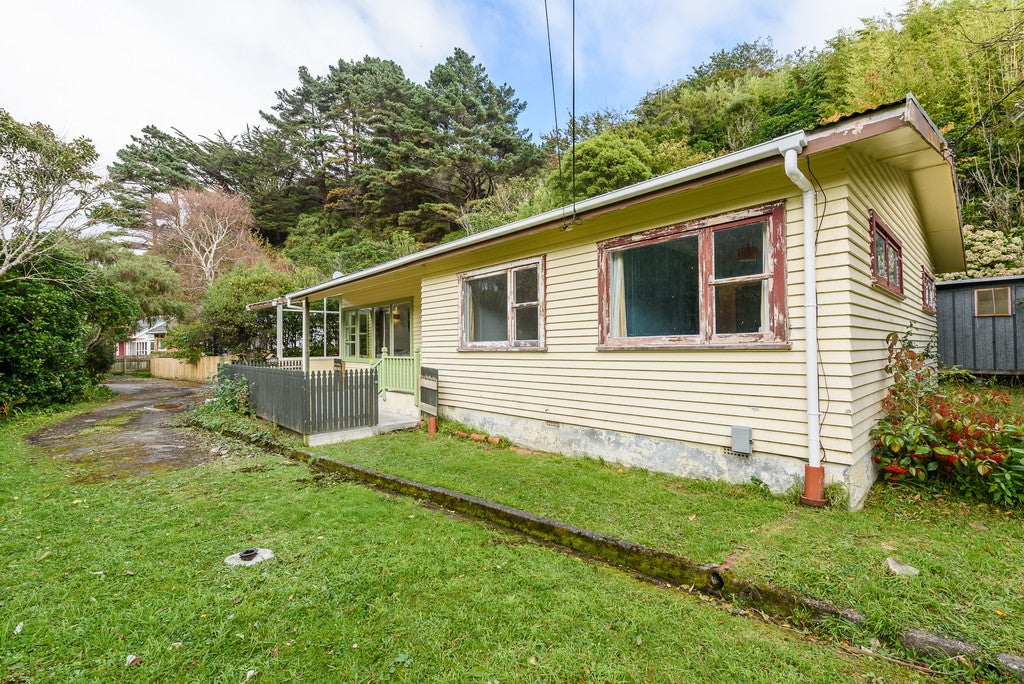 90 South Karori Road, Karori, Wellington - Carousel 20