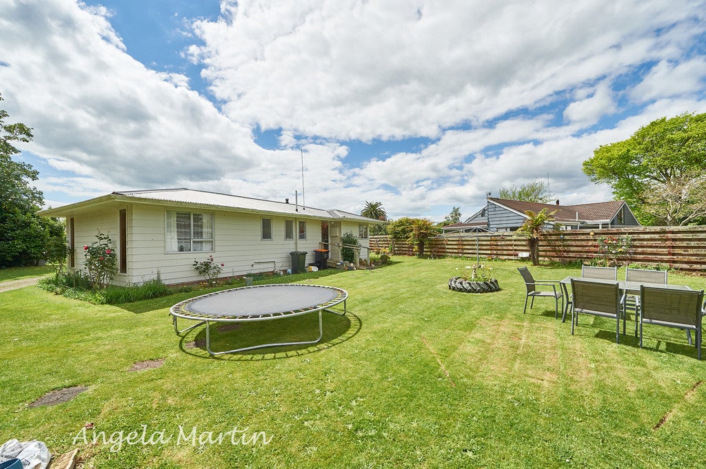 83 Worcester Street, Ashhurst, Ashhurst - Carousel 1