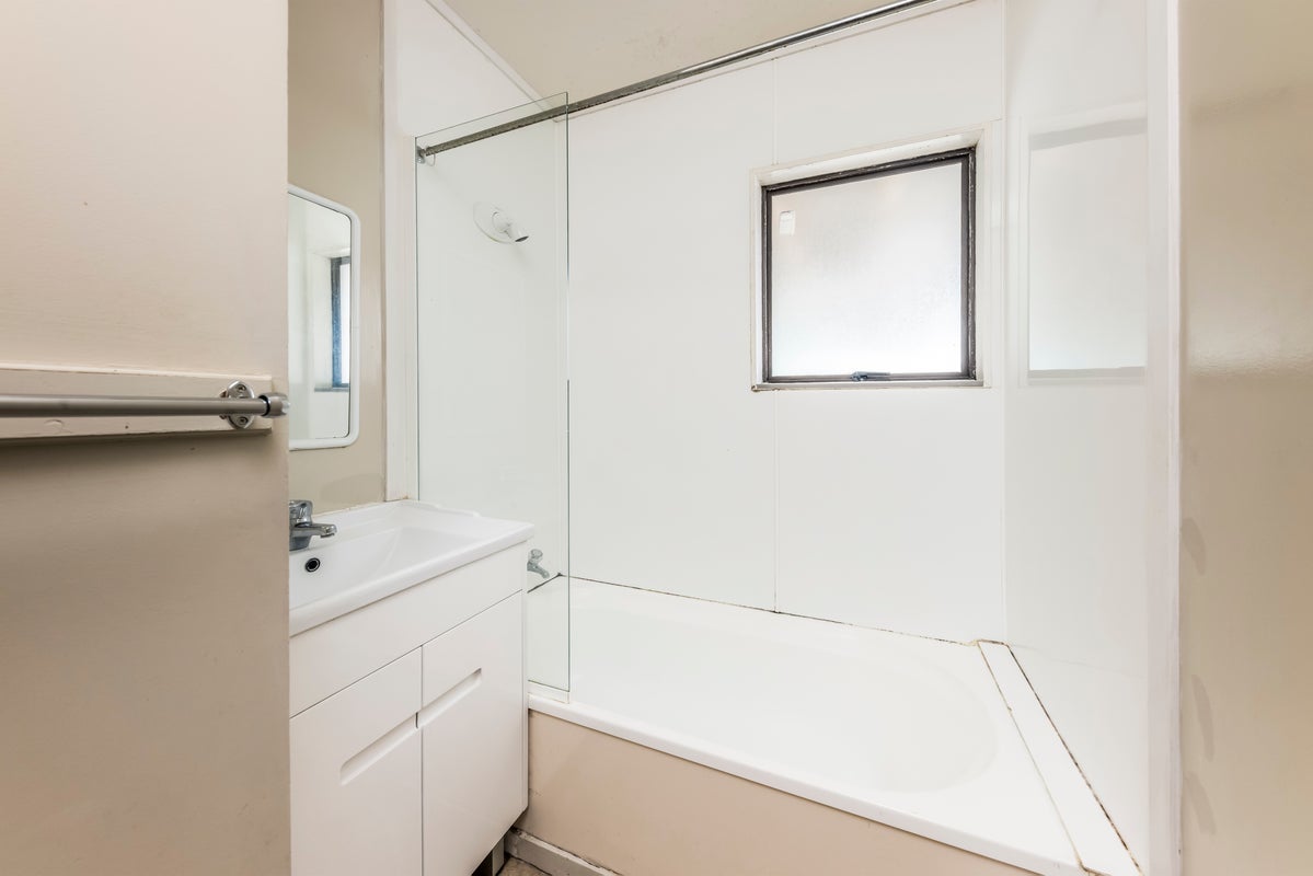 2/149A Favona Road, Favona, Auckland - Carousel 13