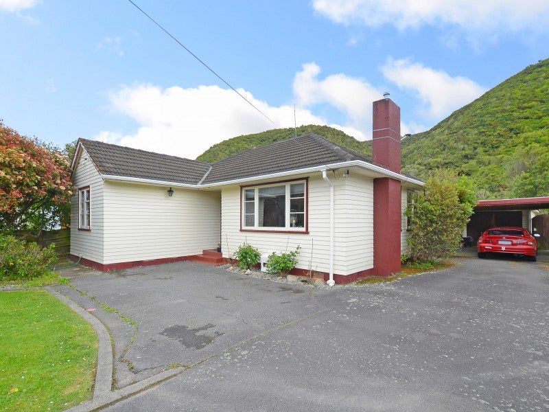 56 Black Beech Street, Birchville, Upper Hutt - Carousel 1